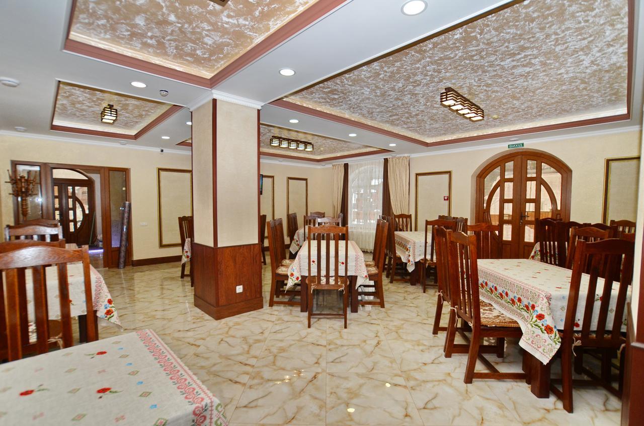 Apart-Hotel Orlan Mîkulîciîn Exterior foto